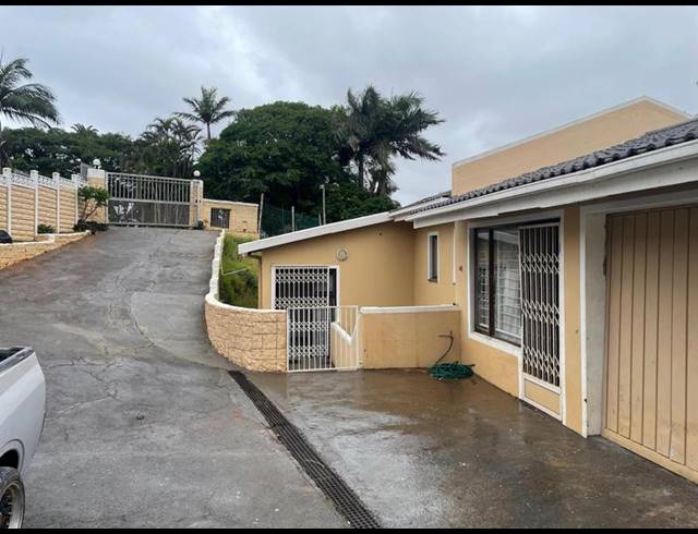 4 BEDROOM PROPERTY TO RENT IN BLUFF